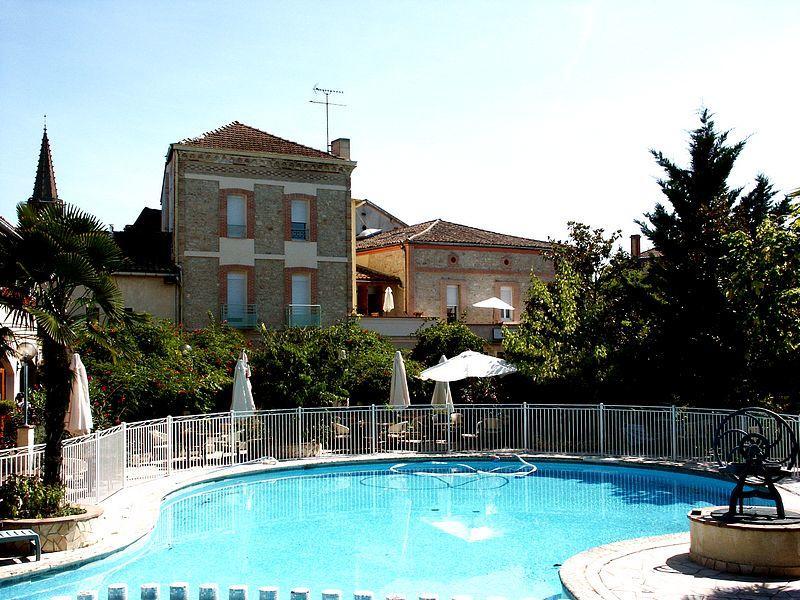Hotel Residence Larroque Caussade Exterior photo